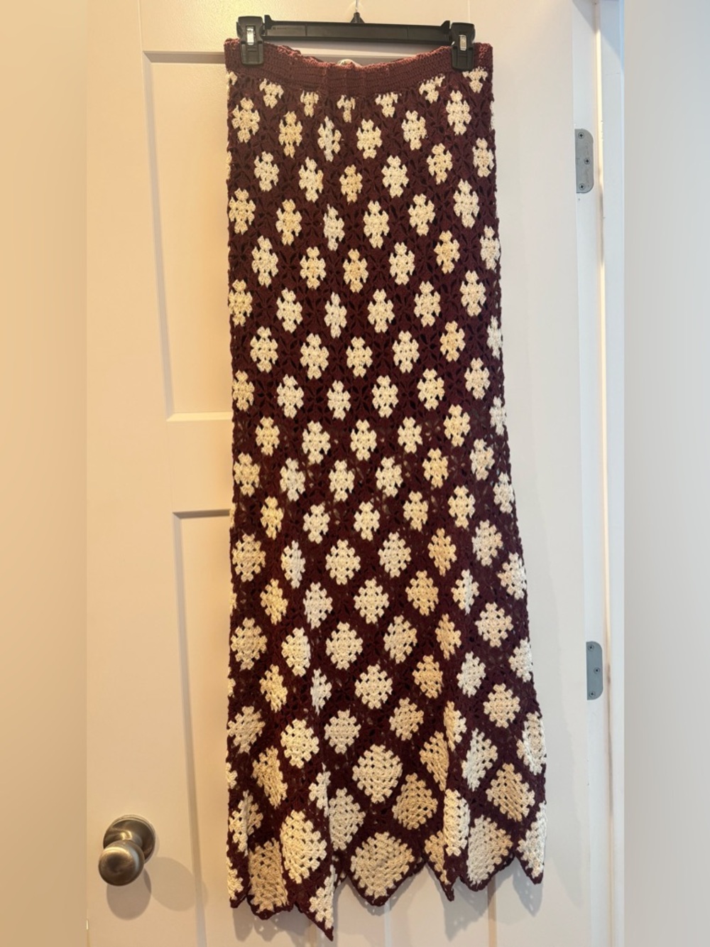 Lalavon crochet skirt- L